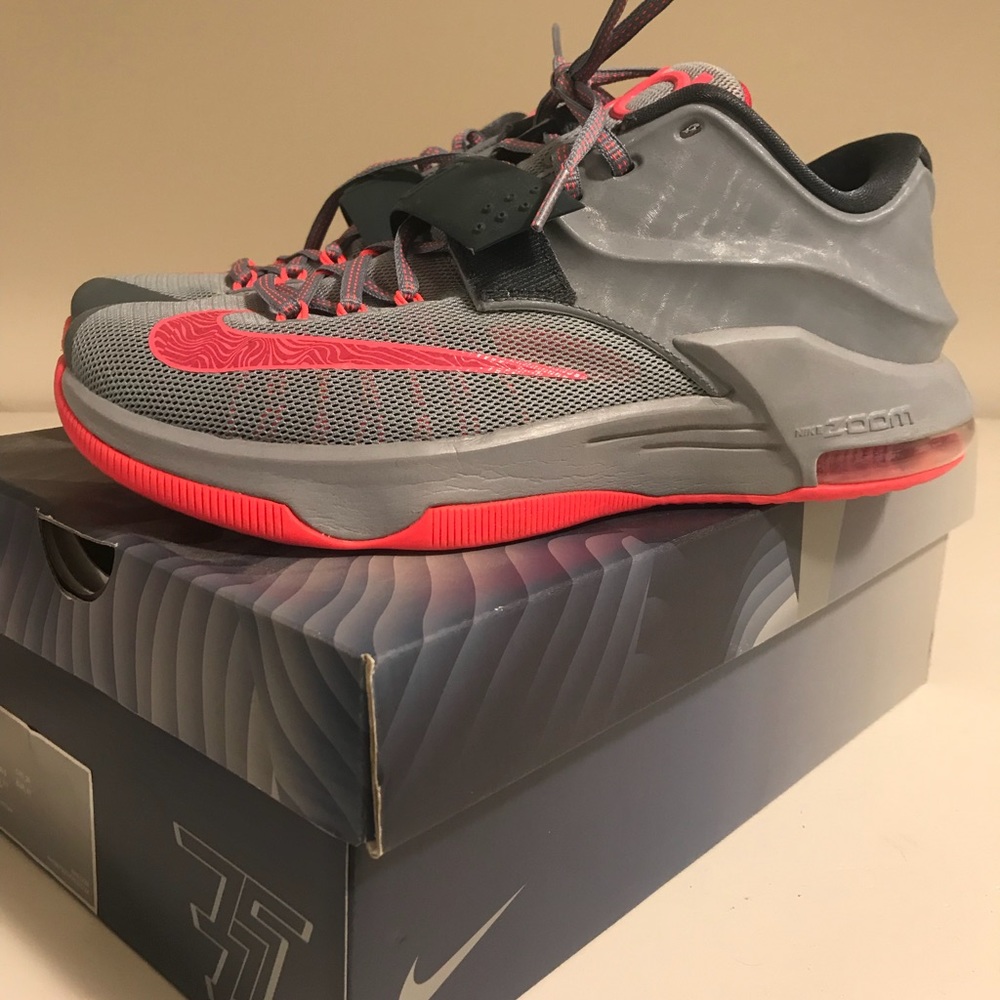 Nike KD VII “the calm before the storm”